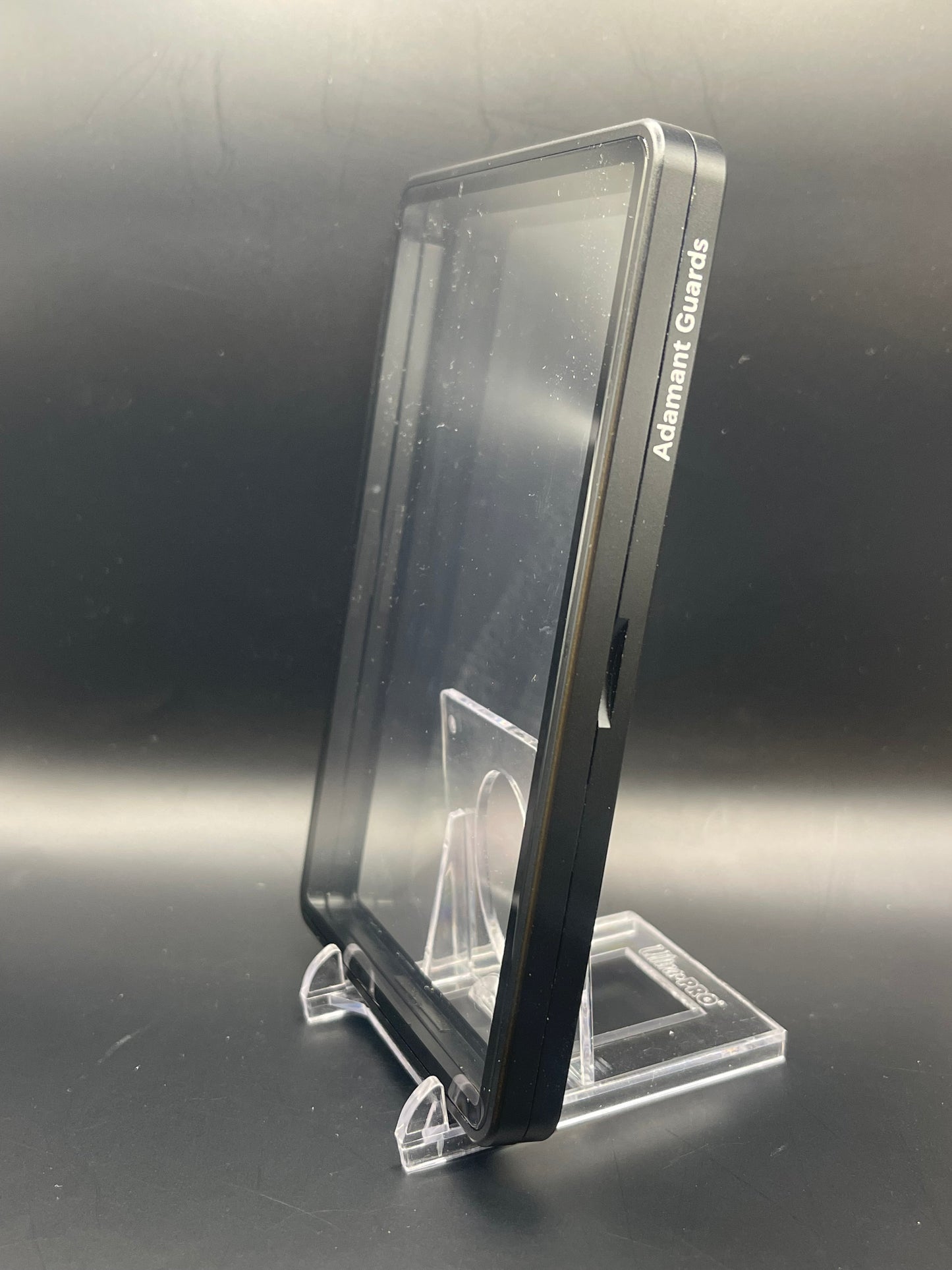 Adamant Guard Beckett Sized- Metallic Guard Solid Colour