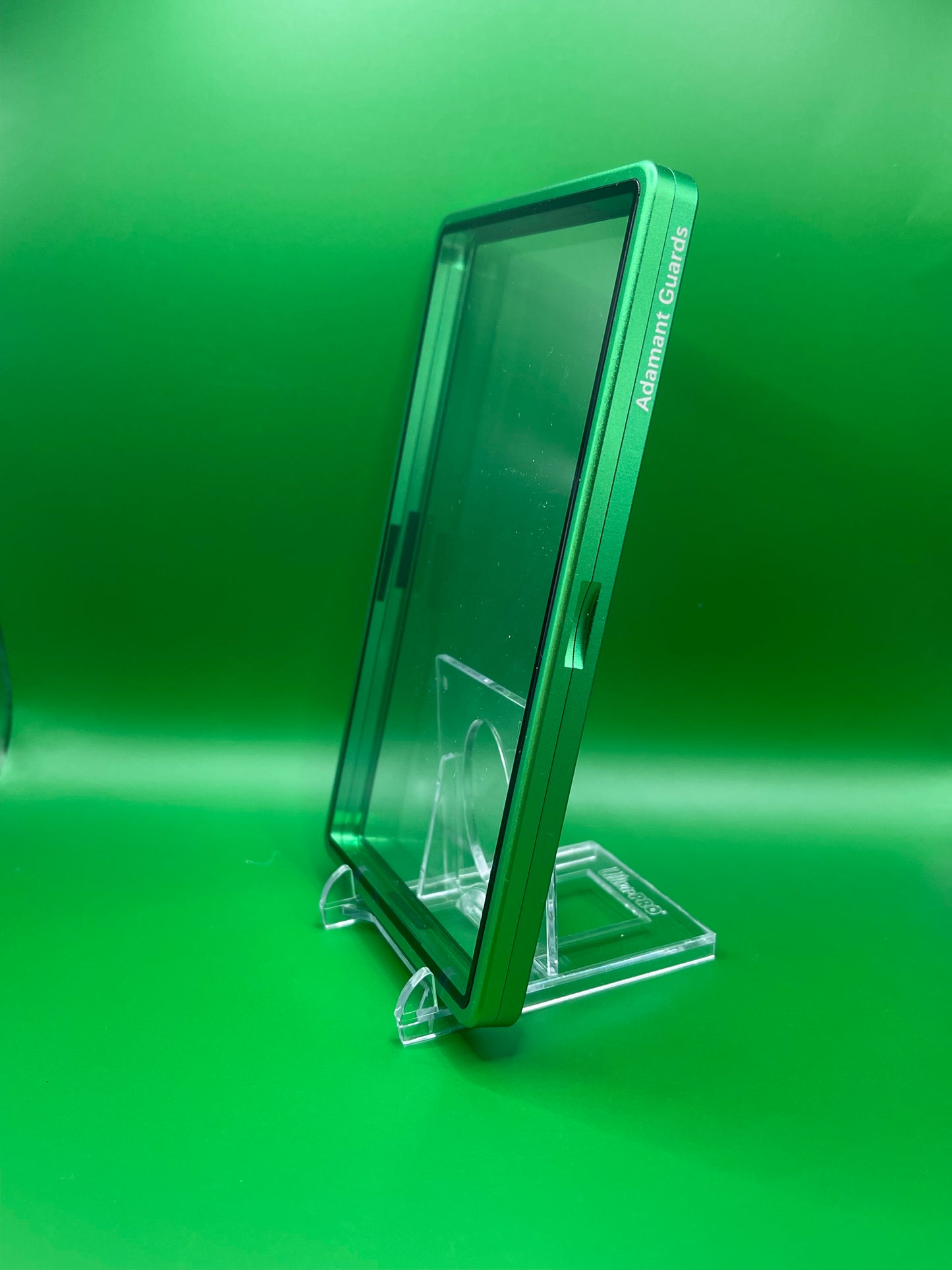 Adamant Guard Beckett Sized- Metallic Guard Solid Colour