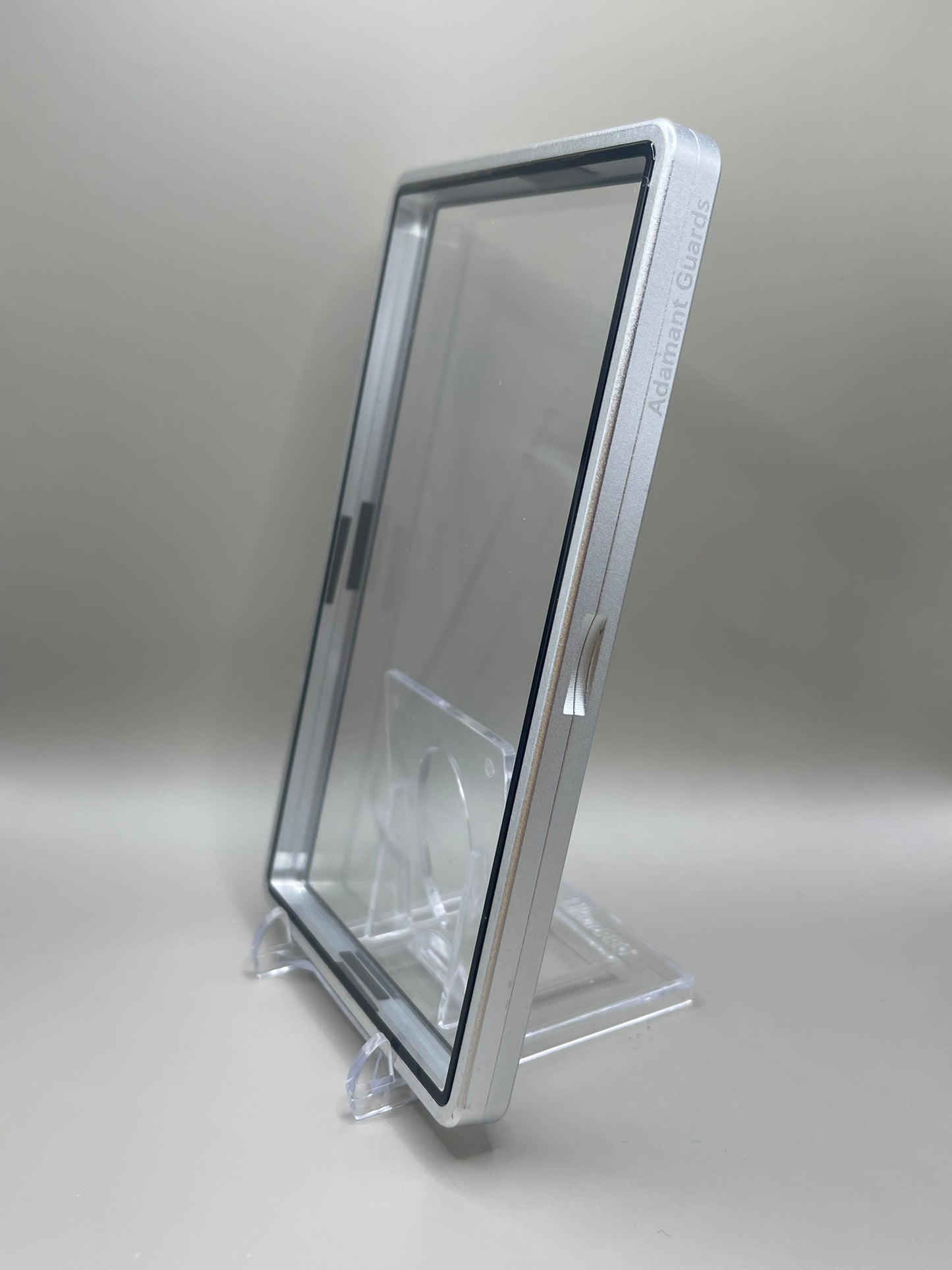 Adamant Guard Beckett Sized- Metallic Guard Solid Colour